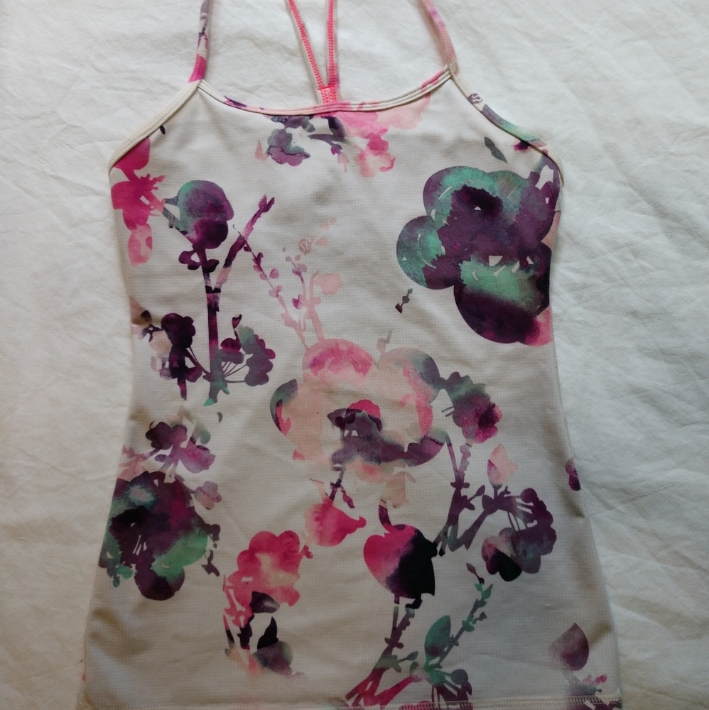 Lululemon Power Y tank 4
